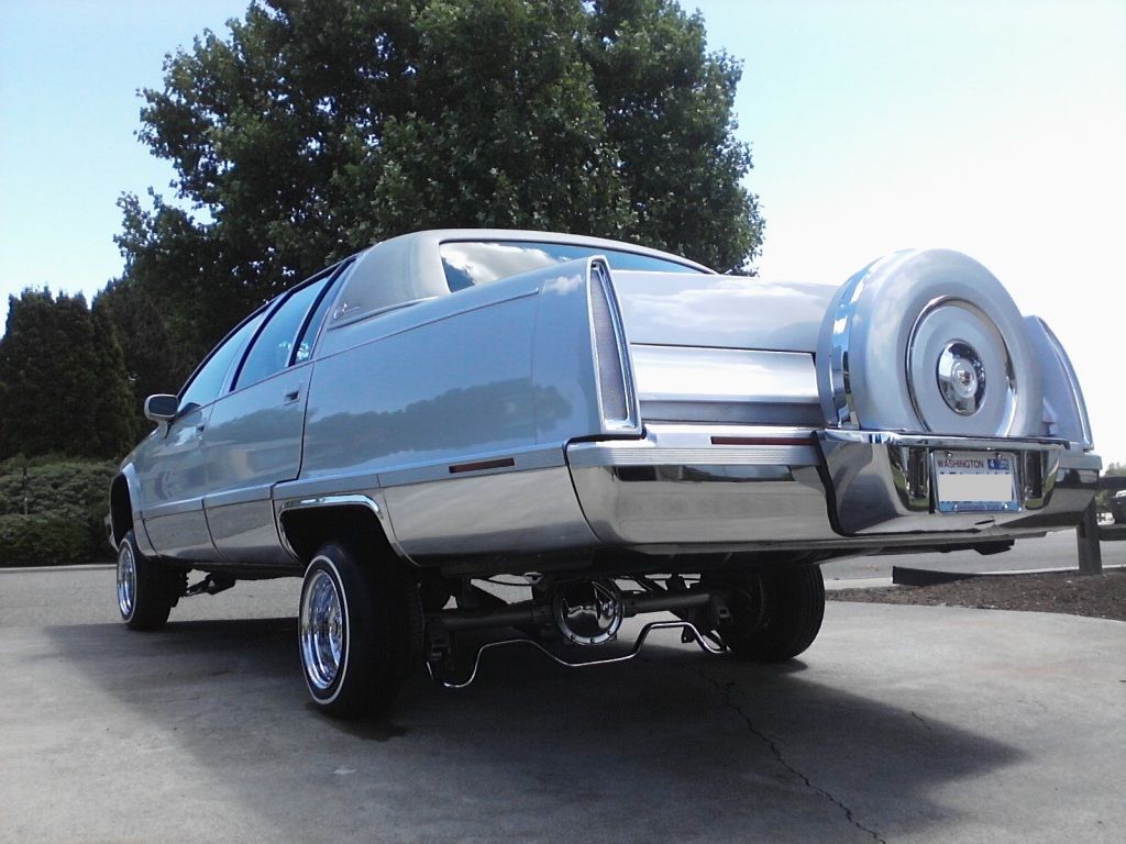 E&G Classic grilles and continental kits 199396 Cadillac Fleetwoods